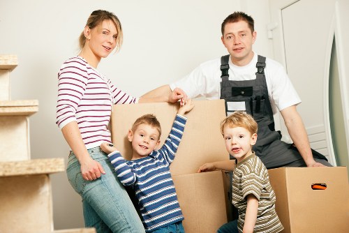 Local Parkroyal man with van service for residential relocation