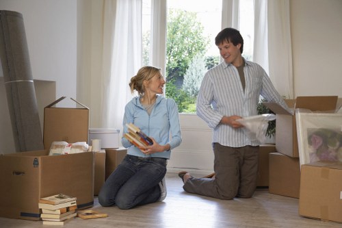 Flexible local moving van service for homes and businesses in Park Royal